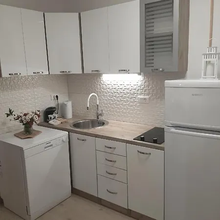 Apartmán Maslina Pisak