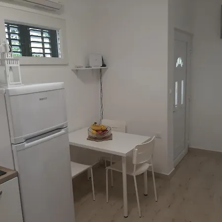 Apartmán Maslina Pisak